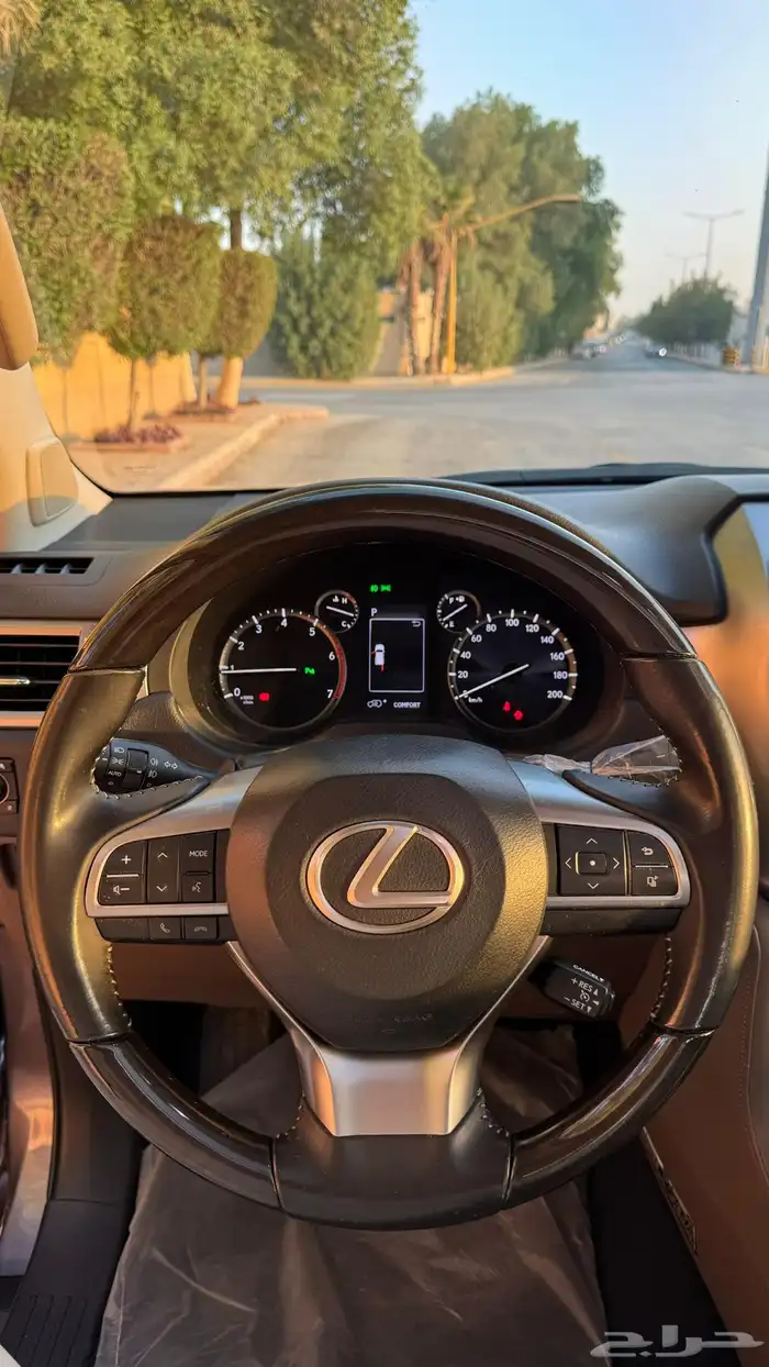 لكزس 2023 460 GX سعودي 9