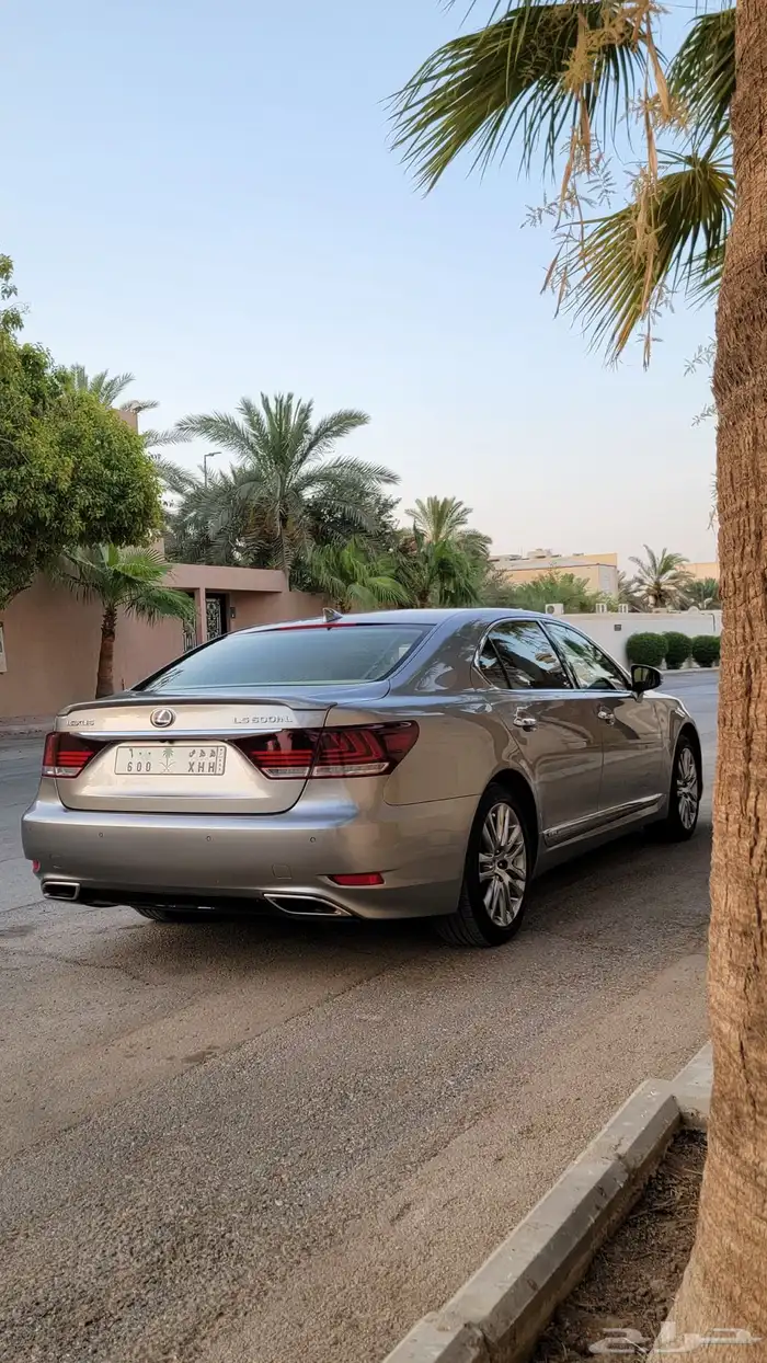 لكزس 2015 LS600 الفئة الفاخرة وكالة 6