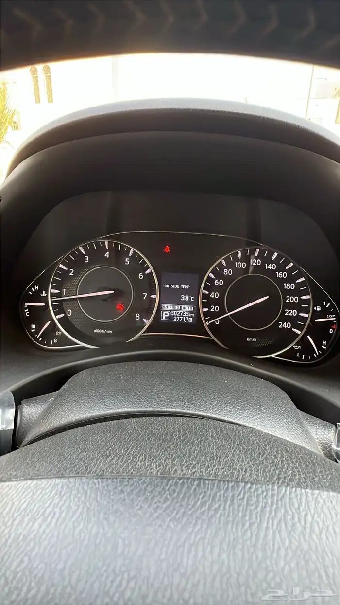نيسان بلاتينيوم 2016 1