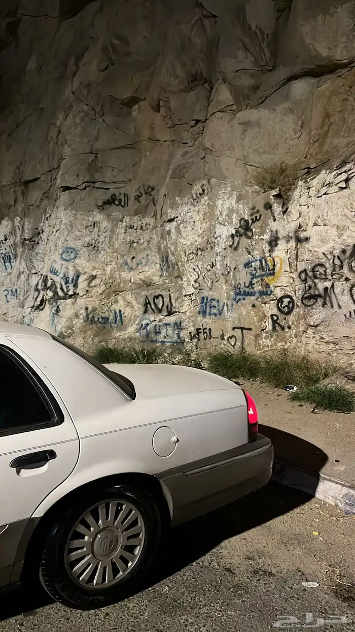 فورد جراند ماركيز جمرك 2005 4