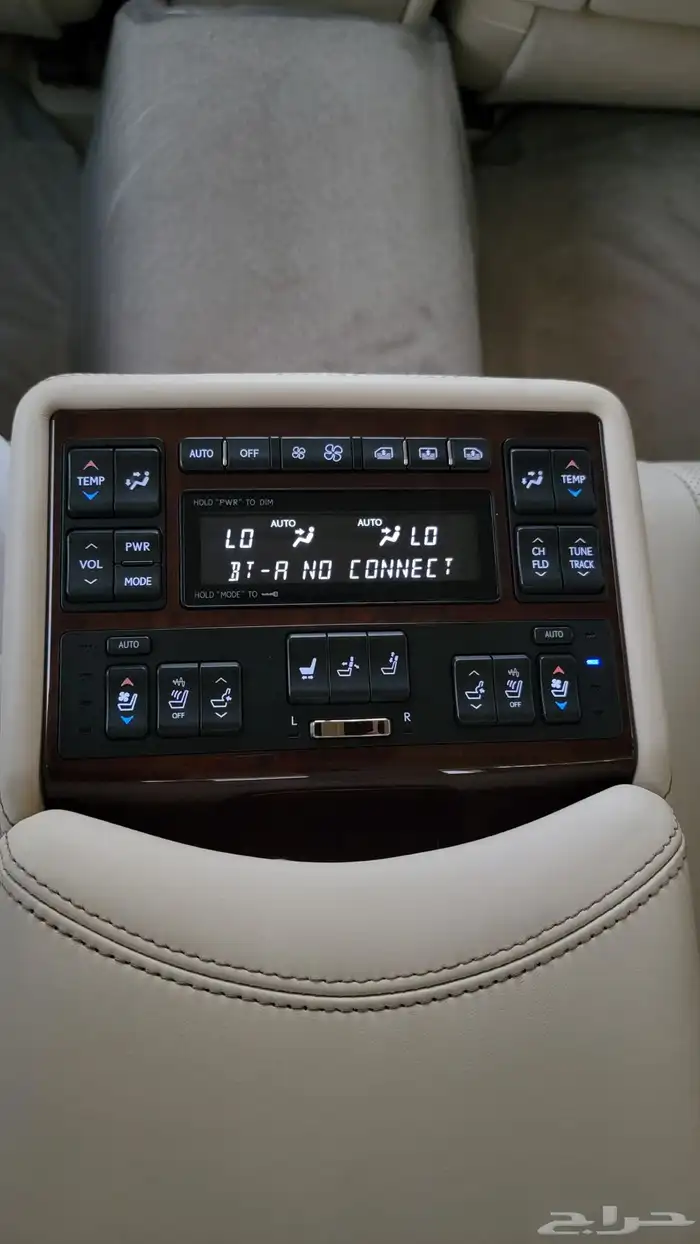 لكزس 2015 LS600 الفئة الفاخرة وكالة 42