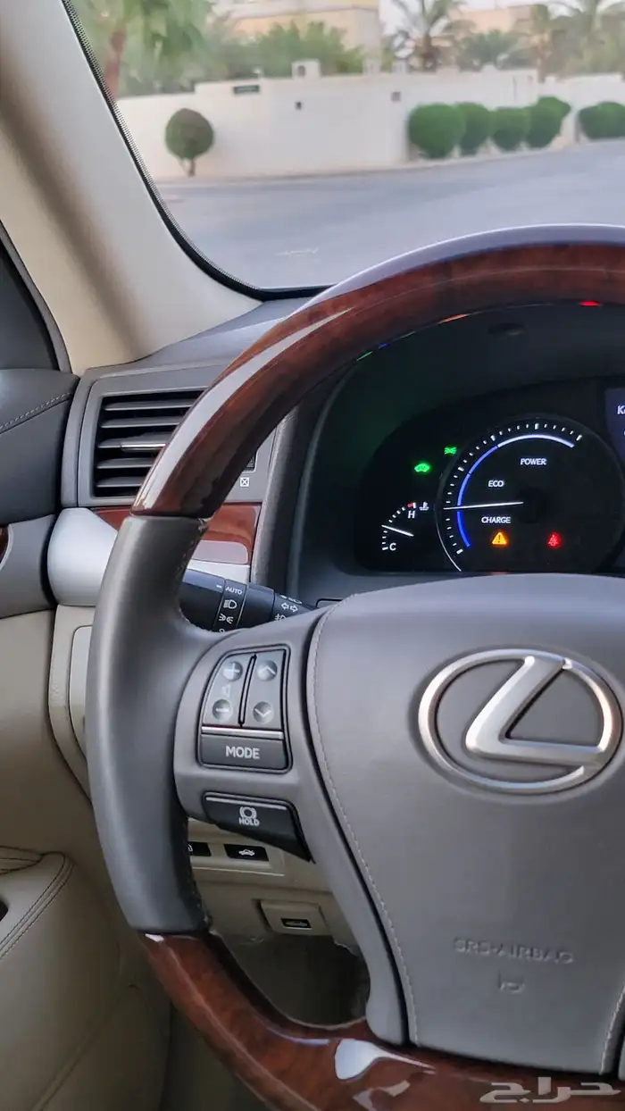 لكزس 2015 LS600 الفئة الفاخرة وكالة 39