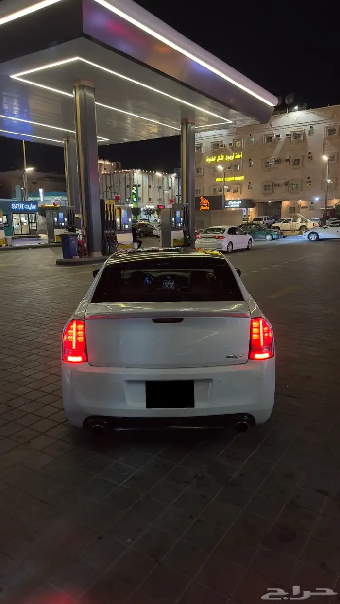 كرايزلر 2013 srt اس ار تي 2