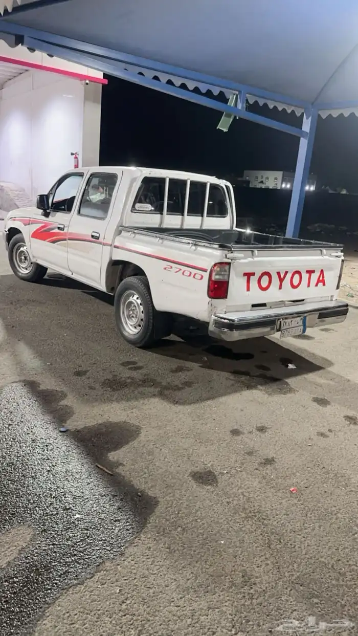 هيلوكس 2001 للإيجار الشهري 2