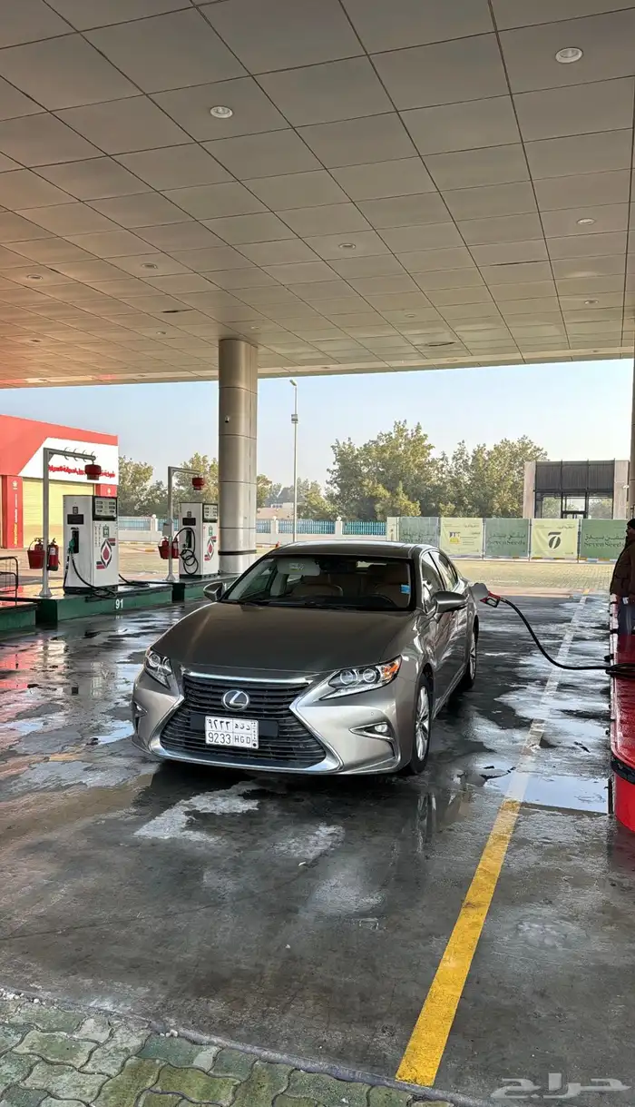 لكزس ES 350 موديل 2016 2