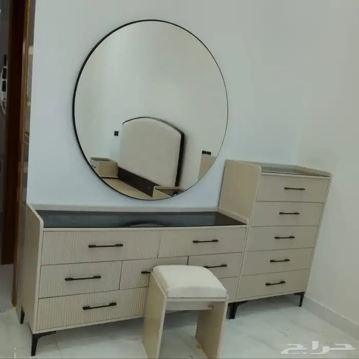 دواليب وخزائن مبتكره وغرف نوم أسعار مخفضه 34