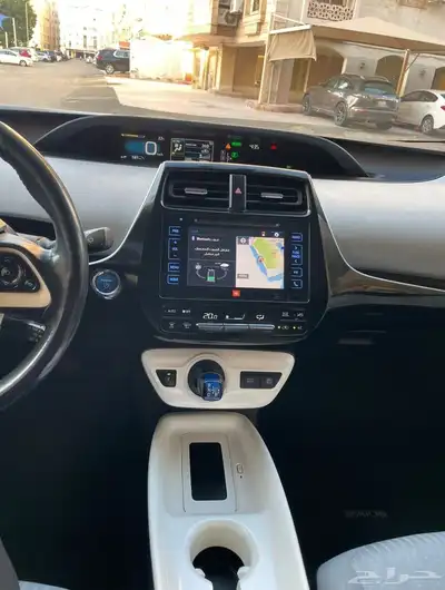 Toyota Prius Hybrid 2017 Dark Black .. index