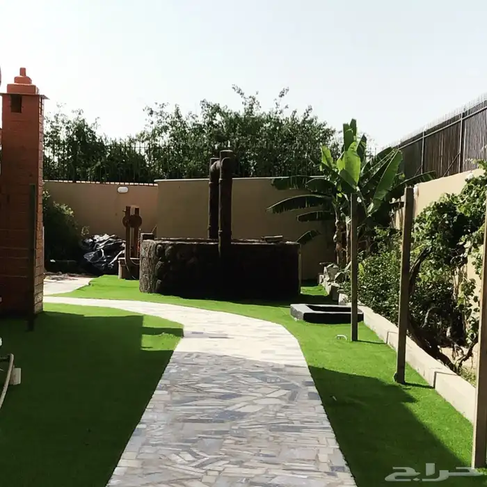 استراحه للايجار قسمين 1