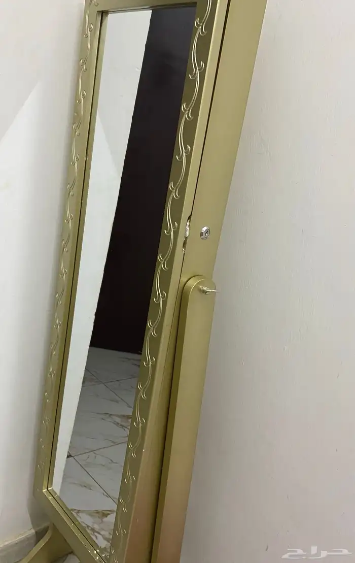 دولاب اكسورات بمراية 1