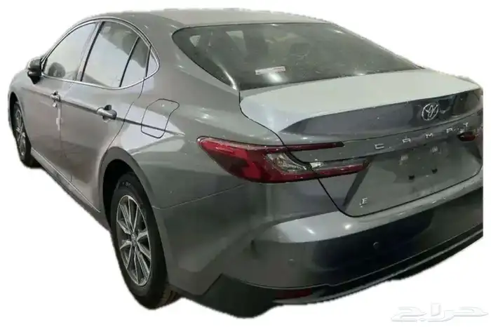 كامري 2025 E السعر شامل 1135000 5