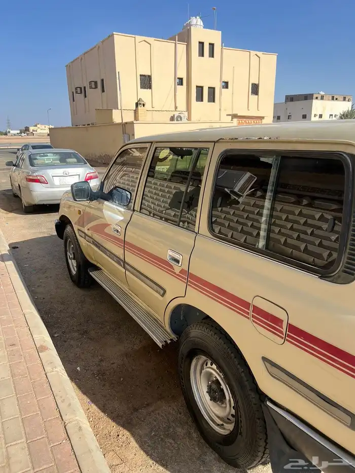 سلام عليكم صالون اللبيع موديل 1994 0