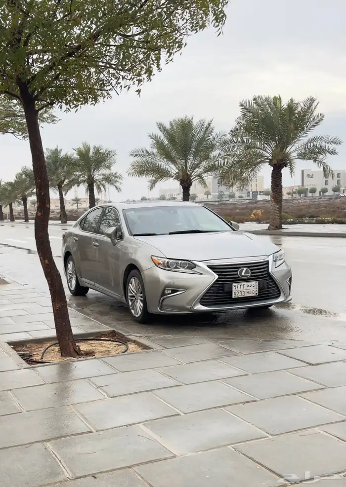 لكزس ES 350 موديل 2016 4