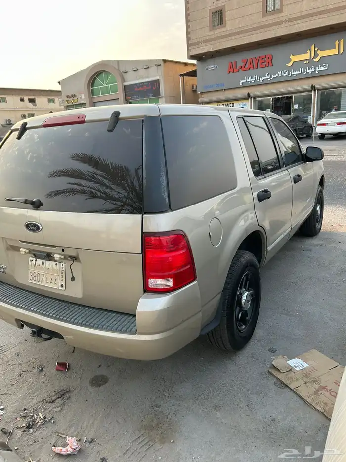 فورد اكسبلورر2004للبيع 3