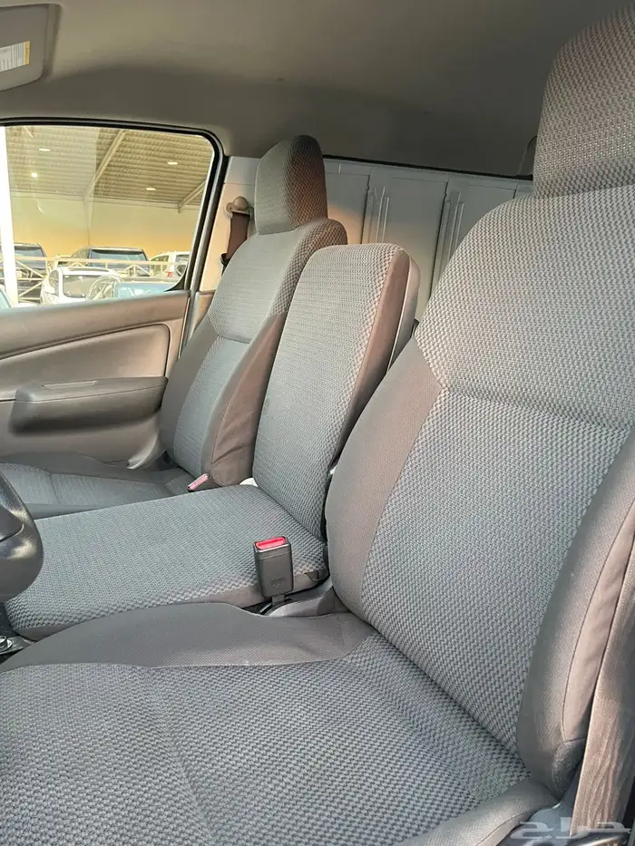 نيسان باص بضاعه 2021 11