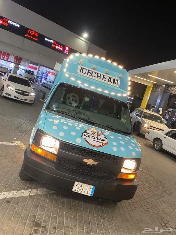 سيارة آيسكريم للبيع او الايجار 3