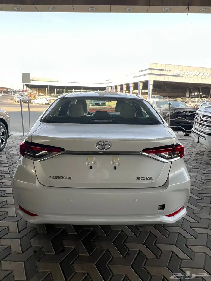 تويوتا كورولا 2025 XLI مطور مكينة 2000 بالنقد والتقسيط 5
