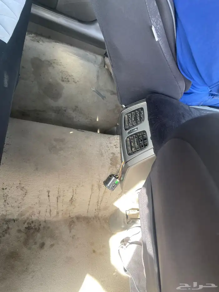 للبيع قطع تشليح كابرس من 2000 ل 2006 V8 على الشرط والضمان 2