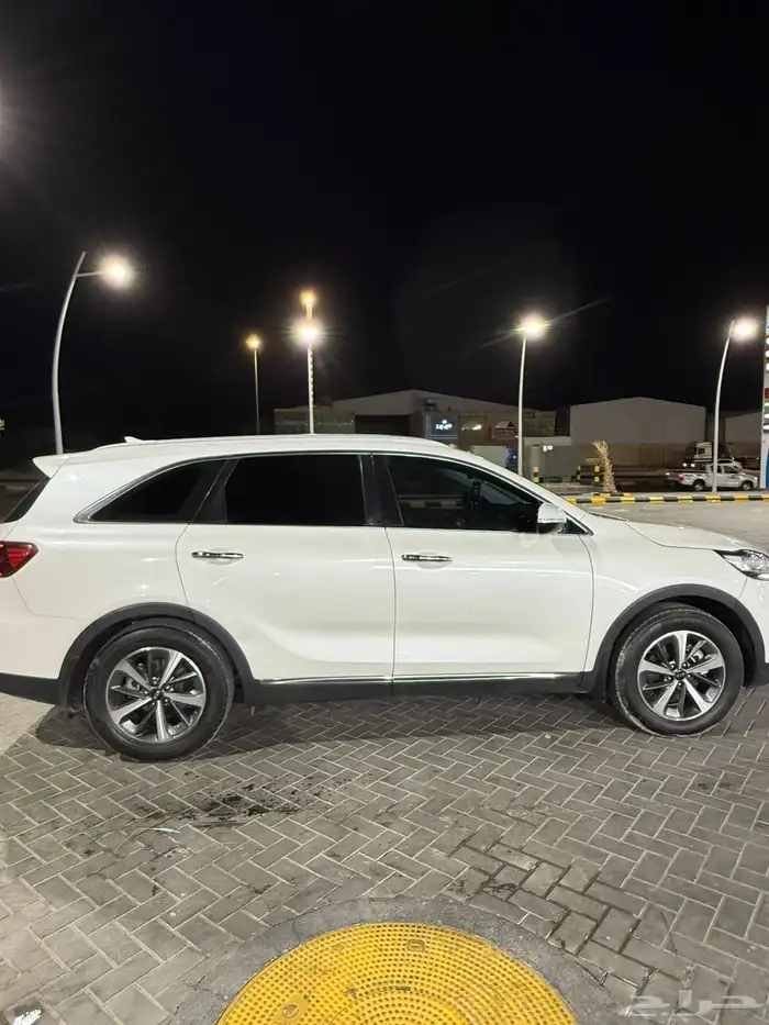 سورينتو 2020 سبع ركاب دبل ديزل الممشى 216 الف قابل لزياده 2