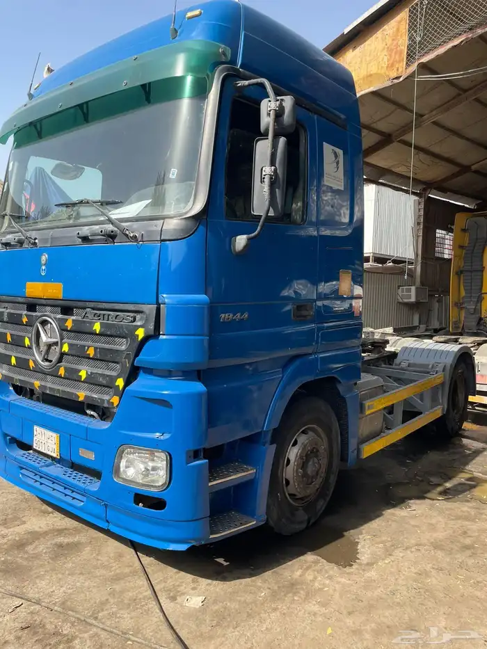 للبيع اكترس 2006 2