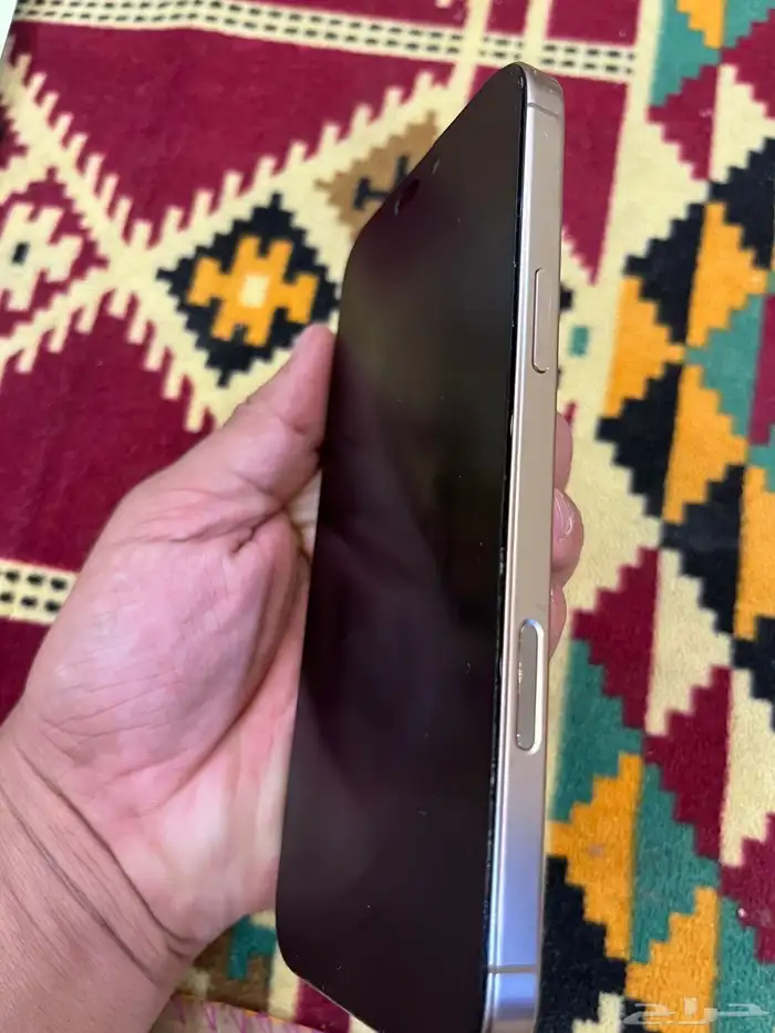 جوال 16 برو ماكس 1