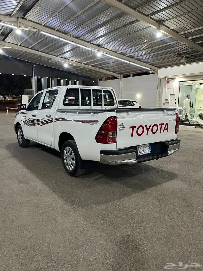 هايلوكس 2024 0