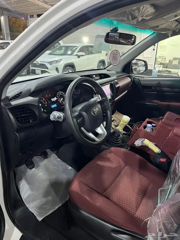 هايلوكس 2024 5