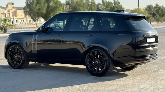 رنج روفر اوتو بيقرافي 2023 v8 7