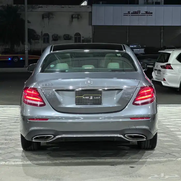 مرسيدس E300 موديل 2019 5