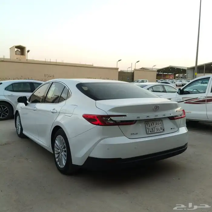 كامري 2025 فل كامل هايبرد 3