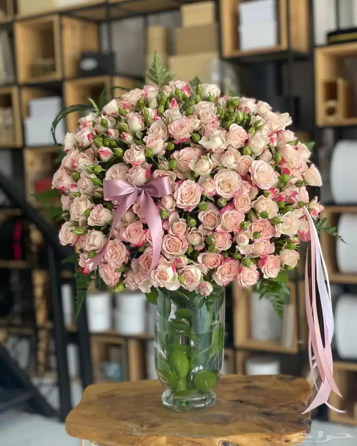 ورد وهدايا خميس مشيط ابها توصيل بنفس اليوم 12