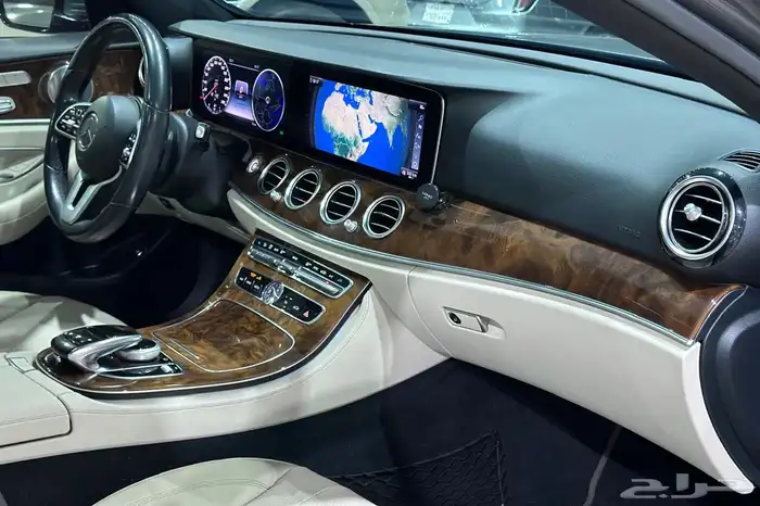 مرسيدس E300 موديل 2019 14