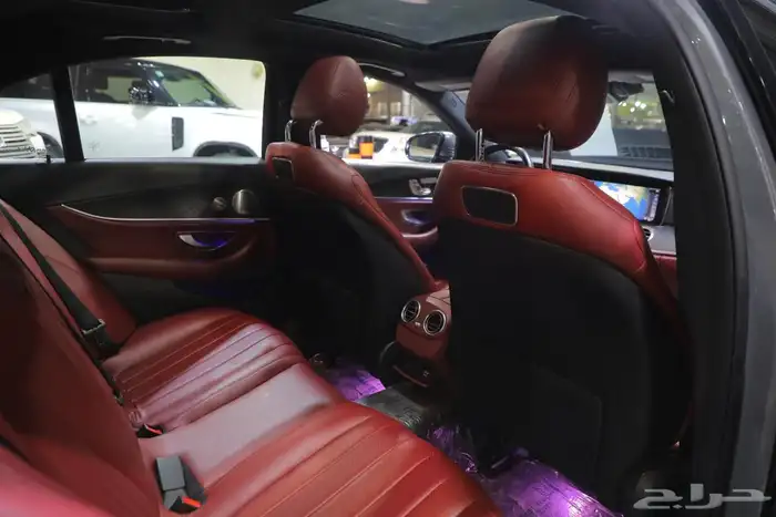 مرسيدس E 300 AMG 2019 زرين 15