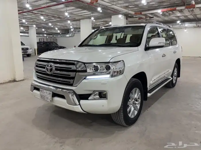صالون 2016 فل كامل V8 شررط سعوودي 0