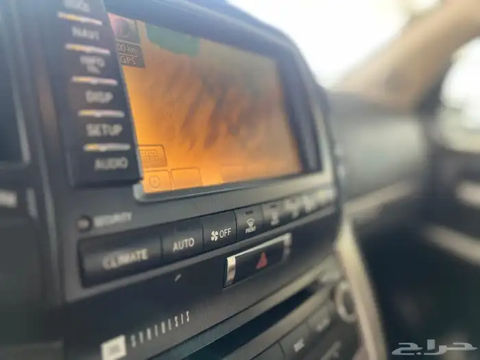 لاندكروزر وكالة سعودي 2011 VX.R 33