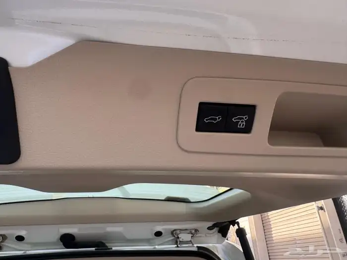 لاندكروزر 2023 وكالة سعودي 20