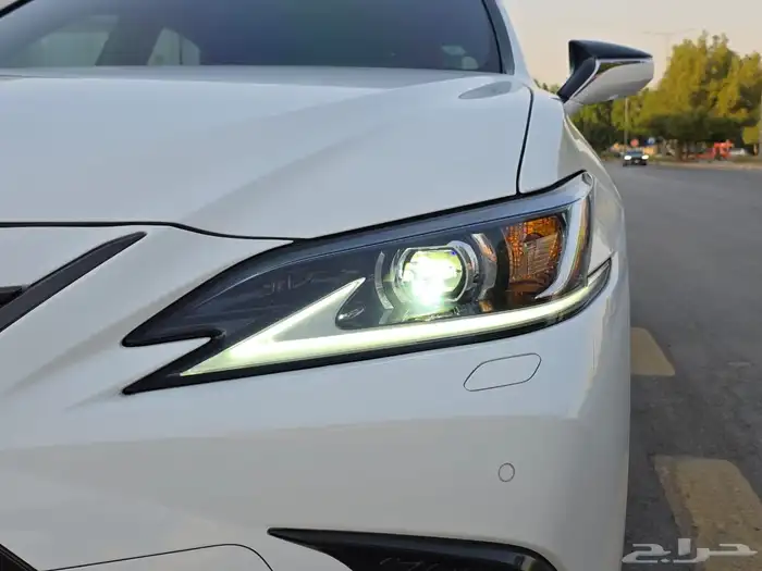 لكزس 2024 ES350 اف اسبورت 23