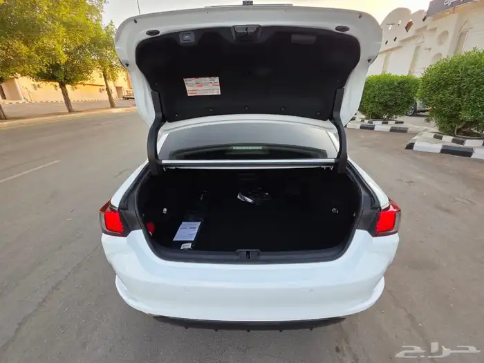 لكزس 2024 ES350 اف اسبورت 8