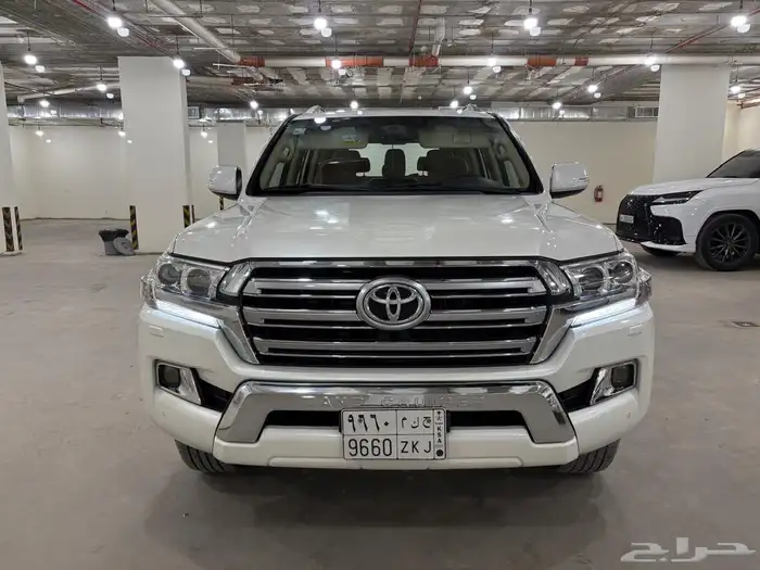 صالون 2016 فل كامل V8 شررط سعوودي 1