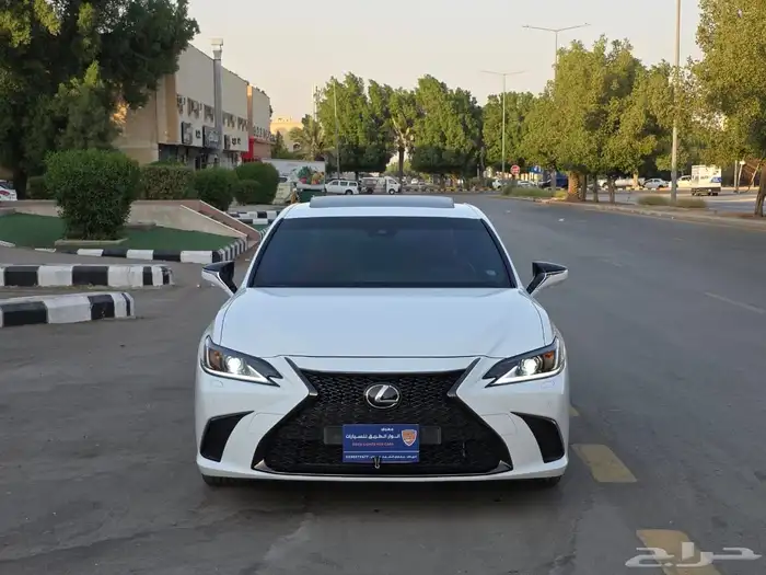 لكزس 2024 ES350 اف اسبورت 1