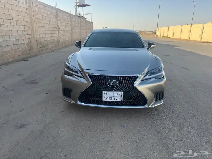 لكزز LS350 3