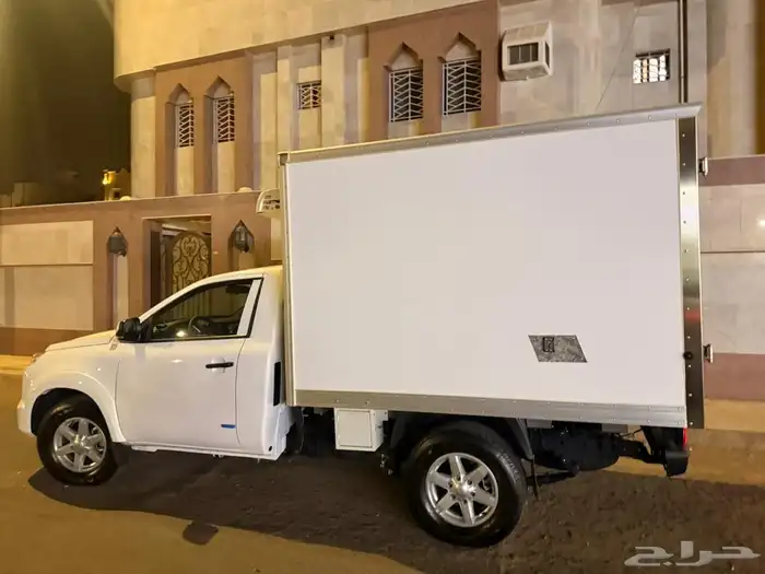 سيارة ثلاجة ونيت للايجار بدون السائق ومع سائق 0