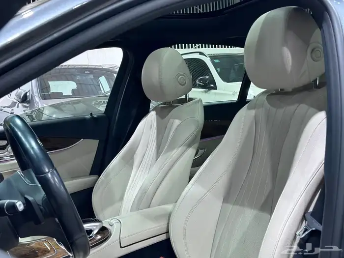 مرسيدس E300 موديل 2019 8