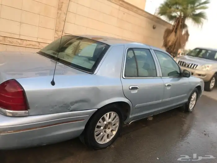 فورد فيكتوريا 2005 5