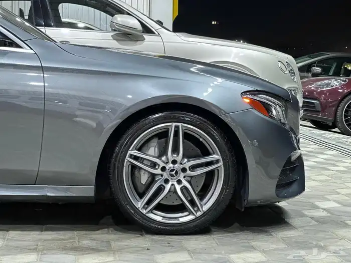 مرسيدس E300 موديل 2019 7