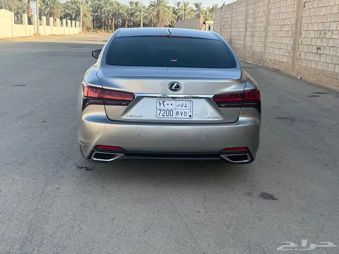 لكزز LS350 5