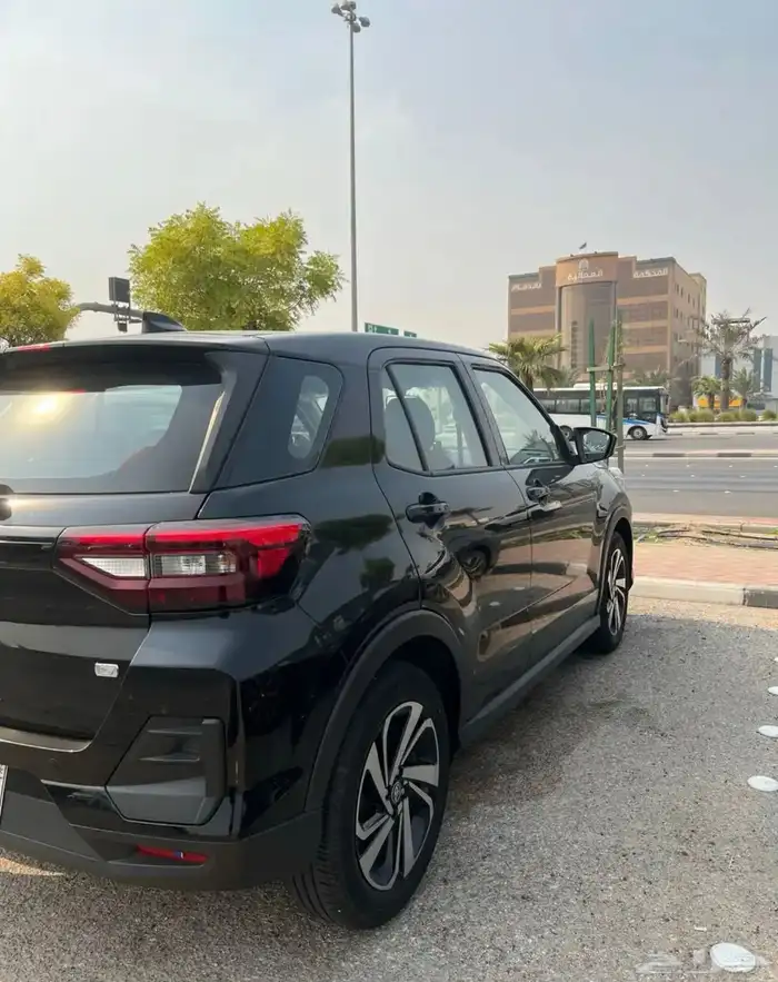 تويوتا رايز 2024 فل كامل للبيع او التنازل اقساط شهرية 1