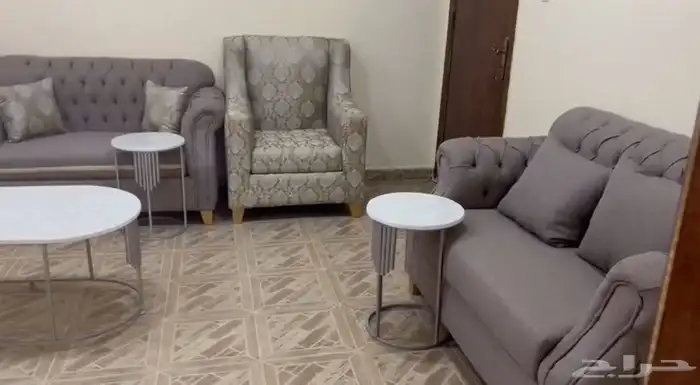 كنب للبيع مع الطوايل الكنب جديد ولايشكوى من شي 1