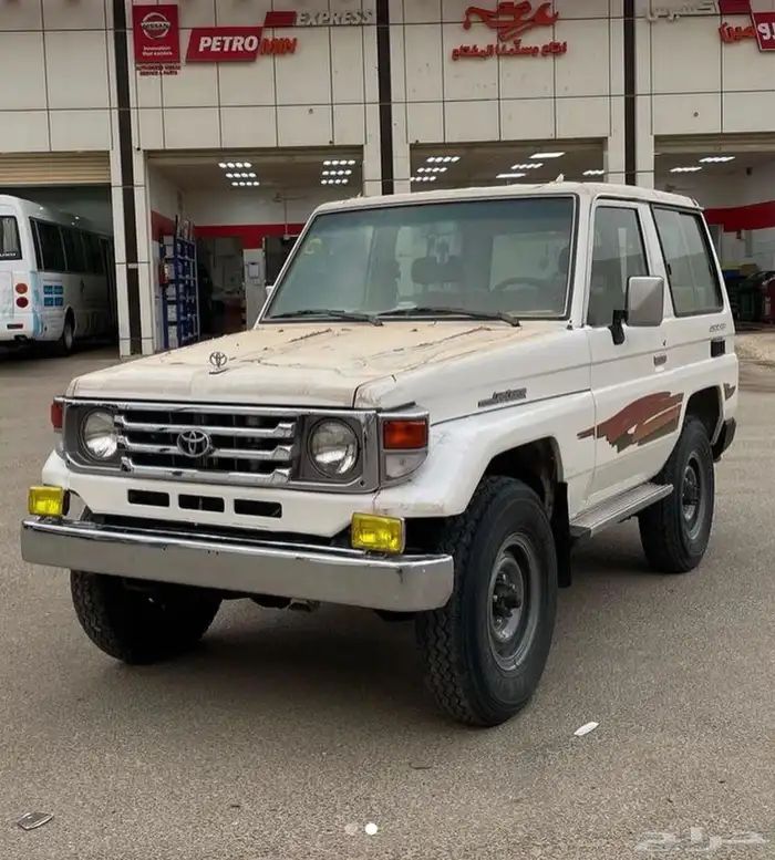 مطلوب ربع بدون اوراق 0