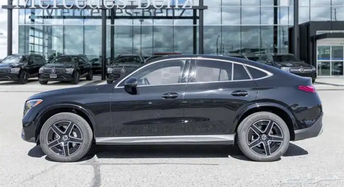 مرسيدس GLC300 Coupe-2025 داخليه جملي  اسود 2