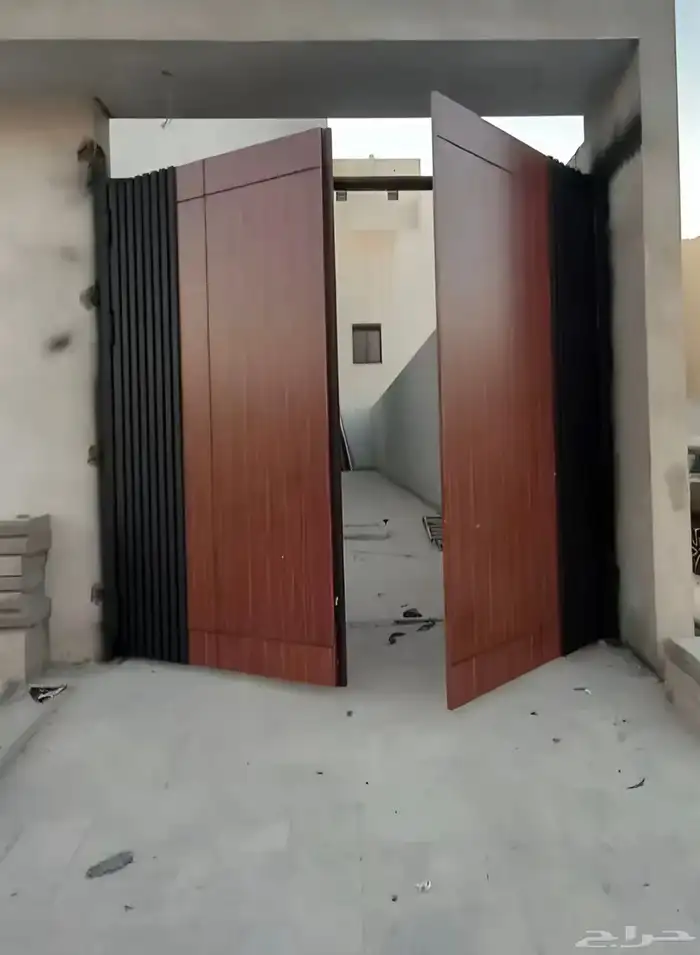 أبواب كلادينج خارجية 15